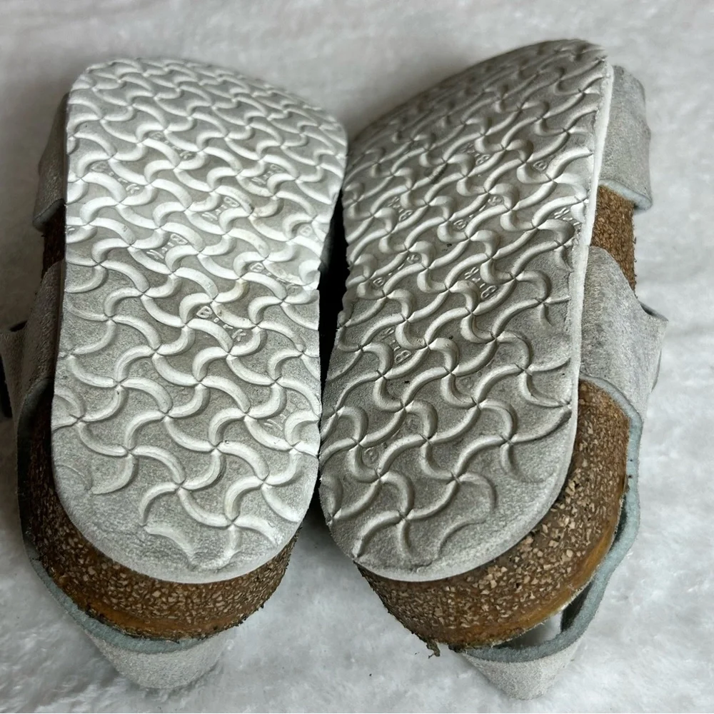 Birkenstock Kids Iridescent Silver Adjustable Strap Sandals Size 32 EU/1-1.5 US - Picture 10 of 12